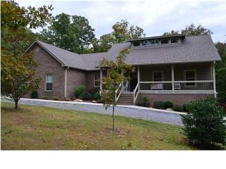 661 Gray Creek Rd, Graysville, TN 37338-4687