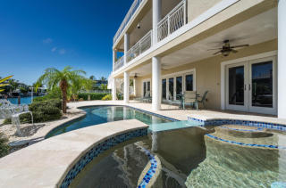 128 Severino Dr, Plantation Key, FL 33036-3310