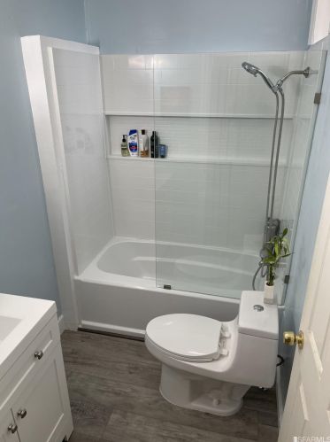 488 41 St, Oakland CA 94609-2466 exterior