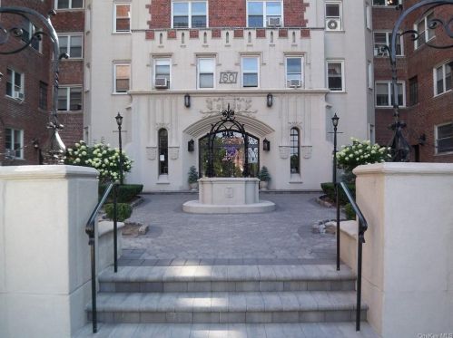 60 Broad St, Mount Vernon, NY 10552-2132