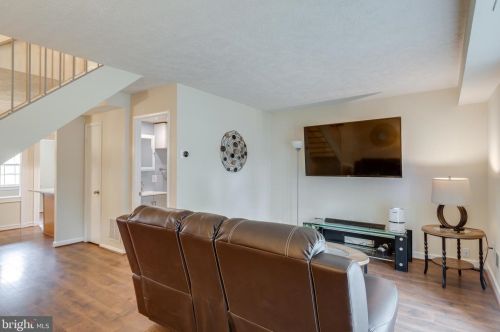 334 Shenandoah St, Leesburg VA  20175-4010 exterior