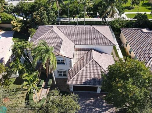 3511 145th Ave, Hollywood FL  33027-3726 exterior