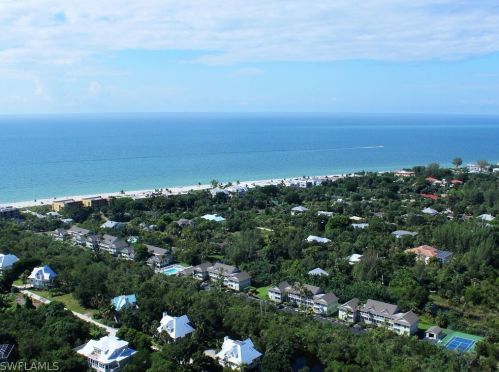 2840 Gulf Dr, Sanibel, FL 33957-5709