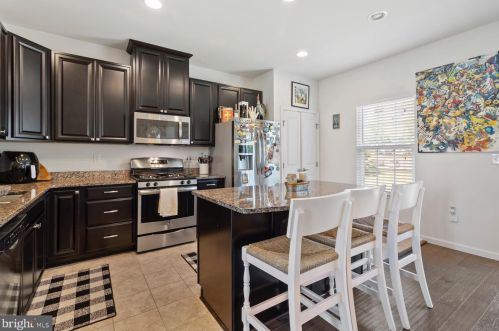 139 Old Cedarbrook Rd, Wyncote PA  19095-2038 exterior