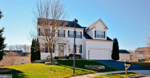 15308 Commitment Ct, Woodbridge VA  22193-5769 exterior
