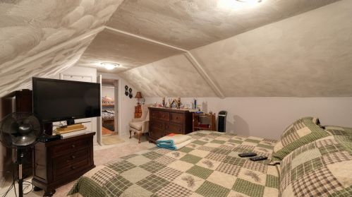 10272 Frd Rd, Cambridge OH  43725-9521 exterior