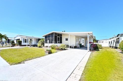 192 Oceans Blvd, Naples, FL 34104-4144