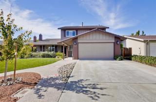 1229 Rousseau Dr, Sunnyvale, CA 94087-2837
