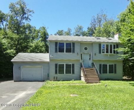 268 Faber Cir, Tannersville, PA 18372-7748