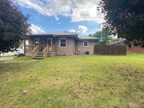 207 Byers Ave, New Castle, PA 16101-5602