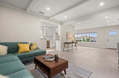 15424 Wilton Pl, Gardena CA  90249-4729 exterior