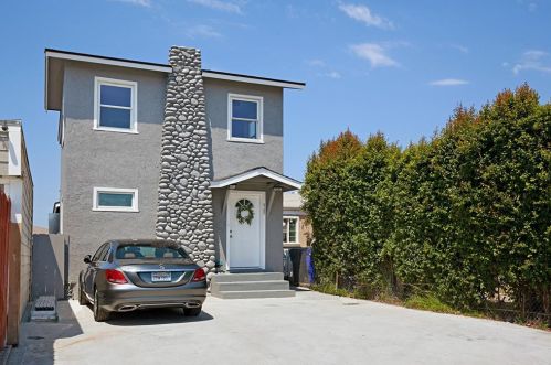 4762 Castle Ave, San Diego CA  92105-2913 exterior