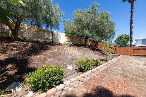33347 Harvest Way, Wildomar CA 92595-9118 exterior