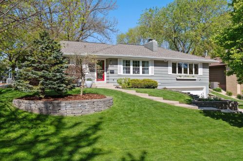 8616 Kell Ave, Minneapolis, MN 55437-1412