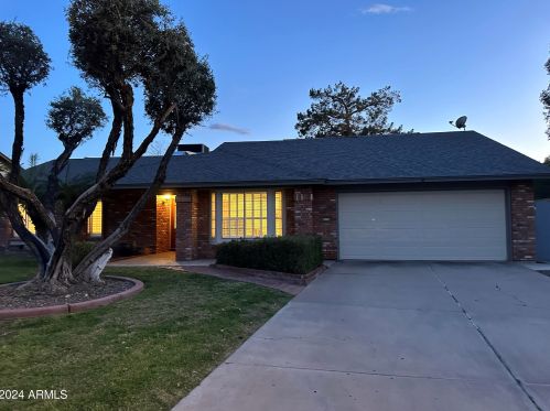 4433 Bluefield Ave, Glendale, AZ 85308-1614