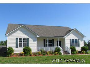 3215 Mobleys Bridge Rd, Grimesland, NC 27837-9065