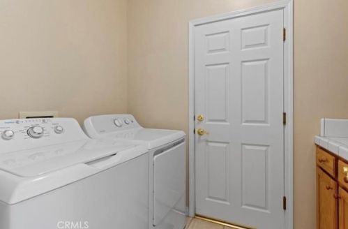 10017 Timeless Rose Ct, Bakersfield CA  93311-3730 exterior