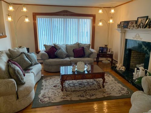 221 North St, Greenport, NY 11944-1329