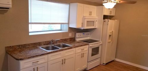 1420 25th St, Saint Petersburg FL  33713-5650 exterior