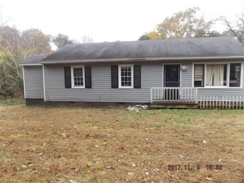 3263 Judes Fry Rd, Powhatan VA  23139-5302 exterior