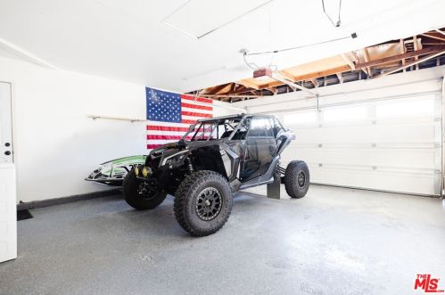 2172 Lysander Ave, Simi Valley CA 93065-1756 exterior