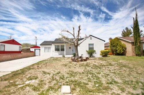 45109 11th St, Lancaster, CA 93534-2207