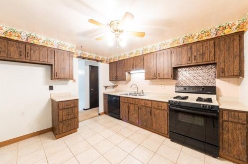 152 Richmore Dr, Verona PA  15147-2510 exterior