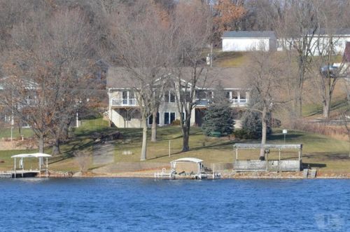 150 Hillcrest Rdg, Ewart, IA 50171-8482