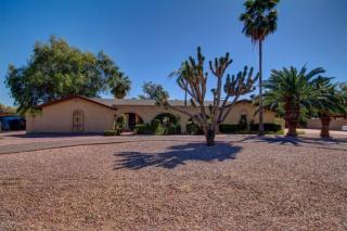 5017 Saguaro Park Ln, Glendale, AZ 85310-3010