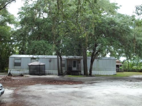 1032 Old Jolly Bay Rd, Freeport, FL 32439-4141