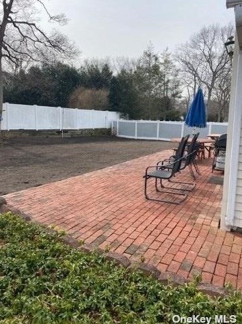 64 Birch St, Lake Grove NY  11755-2743 exterior