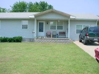 142 Kelly Ln, Whiteville, AR 72635-8007