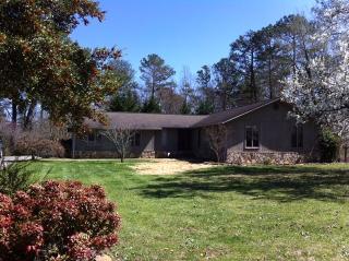 1550 Timber Trl, Newport, TN 37821-7126