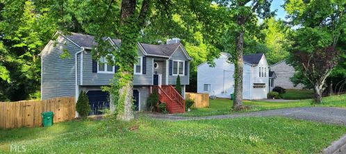 549 Sherwood Cir, Stone Mountain, GA 30087-0060