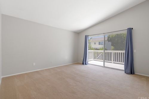 43014 Camino Caruna, Temecula CA  92592-3787 exterior