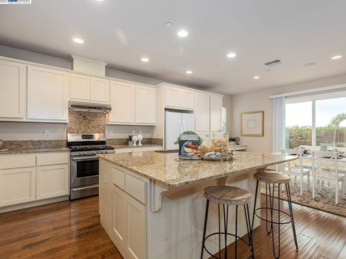 2626 Whitehorse Way, Pleasanton, CA 94568-4612