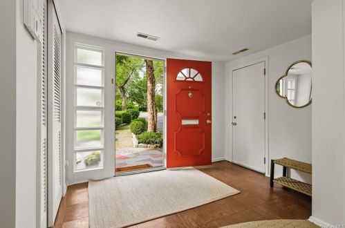 132 Vernon Dr, Scarsdale, NY 10583-6150