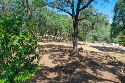 23239 Soili Rd, Grass Valley CA  95949-7620 exterior