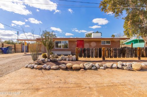 2301 Walnut Ave, Tucson, AZ 85712-2537