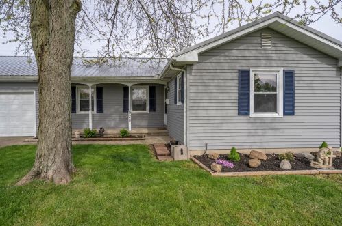 930 Old Chillicothe Rd, Washington Ch, OH 43160-2383