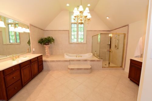 112 Fox Chase Ct, Swedesboro NJ  08085-3043 exterior