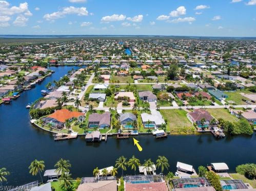 5303 19th Ave, Cape Coral, FL 33914-6889