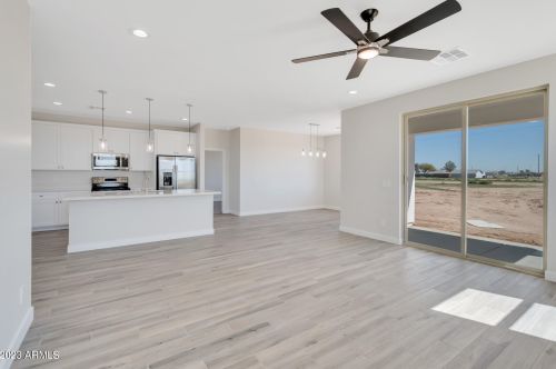 3515 Tewa Cir, Eloy AZ  85131-1112 exterior