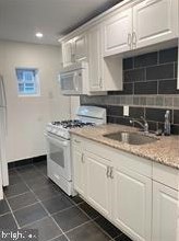 1931 Hancock St, Philadelphia PA  19122-2301 exterior