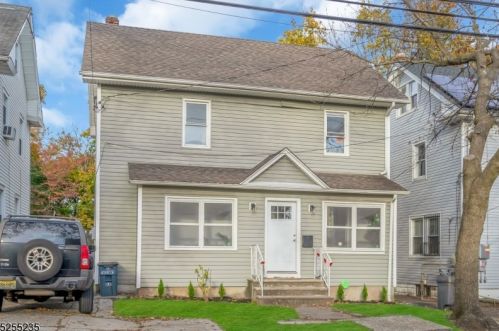 7 Tiffany Blvd, Newark, NJ 07104-2415