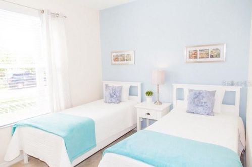 919 Emerald Green Ct, Kissimmee FL 34746-6142 exterior