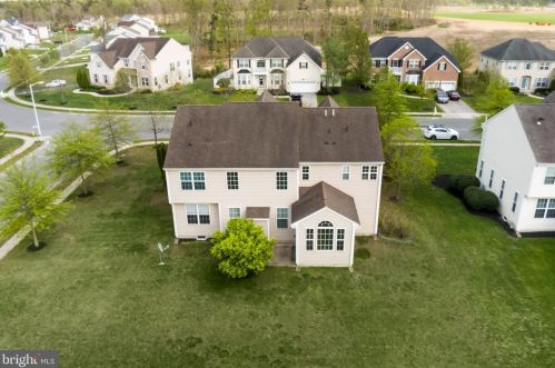 7 Westbury Dr, Berlin Boro NJ  08009-9681 exterior