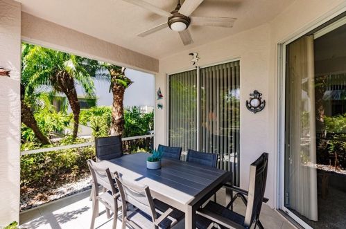 8350 Whisper Trace Way, Naples, FL 34114-9457