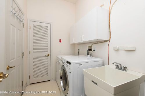 3 Shoal Rd, Jackson Twp NJ  08527-4025 exterior