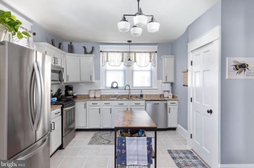 141 Funk St, Strasburg VA  22657-2403 exterior